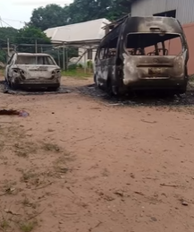 Vehicles set ablaze as gunmen attack broadcast station in Anambra, Vehicles set ablaze as gunmen attack broadcast station in Anambra, INFINITY LOADED