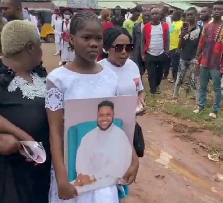 Photos from the funeral of gospel singer, Chinedu Nwadike, Photos from the funeral of gospel singer, Chinedu Nwadike, INFINITY LOADED
